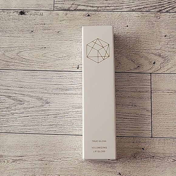 Em Cosmetics True Gloss Volumizing Lip Gloss - Picture 2 of 7